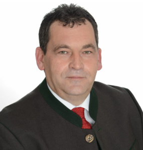 GV Helmut Nikel